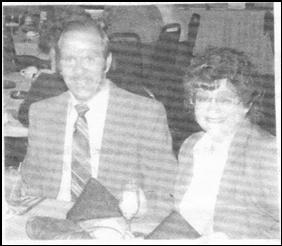 Jerry and Lu Ann Hulle at the National Management Association's October 1983><P><font size=